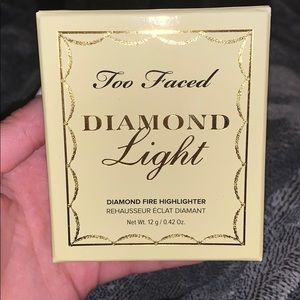 Too Faced Diamond Fire Highlighter